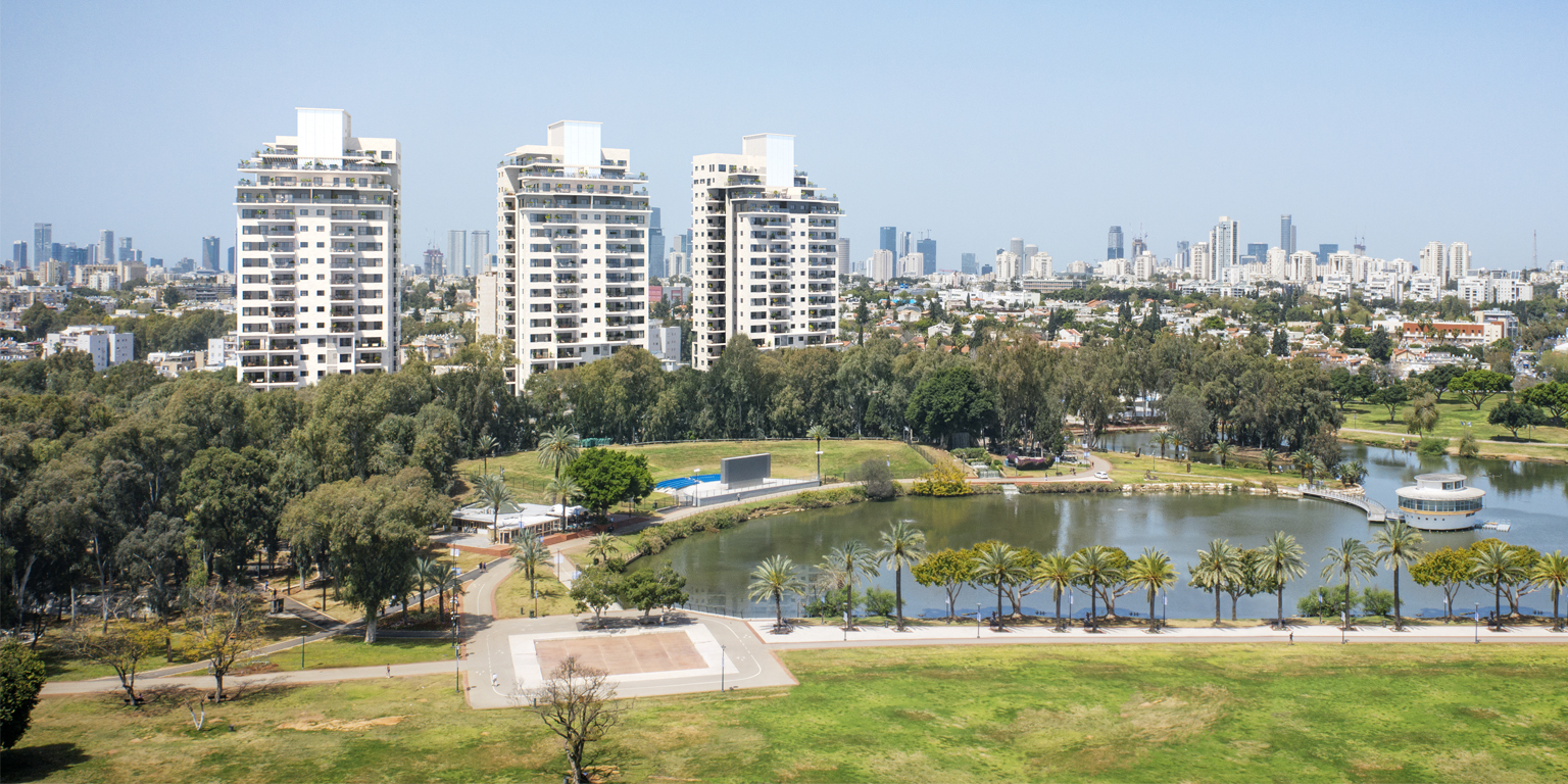 The Lake - רמת גן
