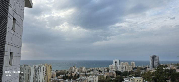 שונית 4, חיפה