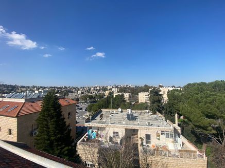 חלץ 13, ירושלים