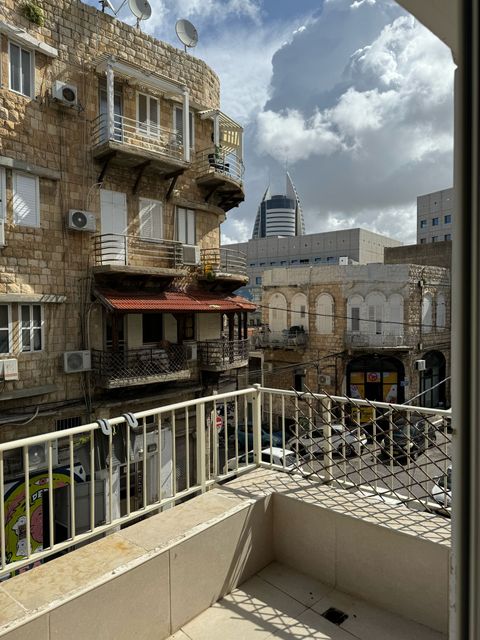עיר תחתית, חיפה