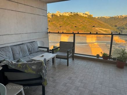 שונית 11, חיפה