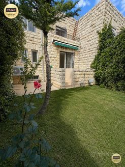 הכרכום 10, מבשרת ציון