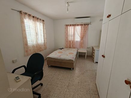 שביל חשון 18, כרמיאל