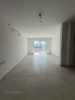 בן יהודה 124, תל אביב יפו