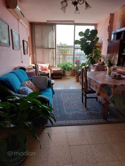 שפרינצק 26, פתח תקווה