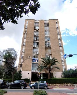 אריה בן אליעזר 65, רמת גן