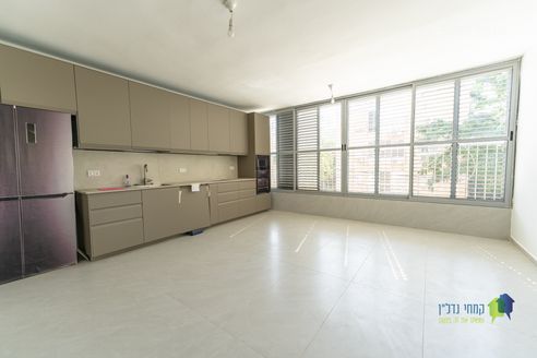 השר משה 1, רמת גן