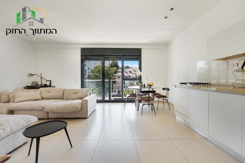 המבדיל 14, רמת גן