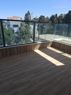 קדימה 43, חיפה