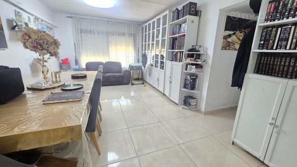 משעול חצב 14, כרמיאל