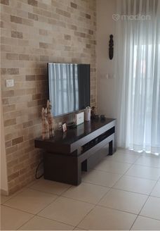 האלוף עוזי נרקיס 4, כפר סבא