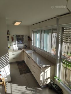 סירקין 35, גבעתיים