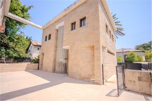 דוד המלך 118, הרצליה