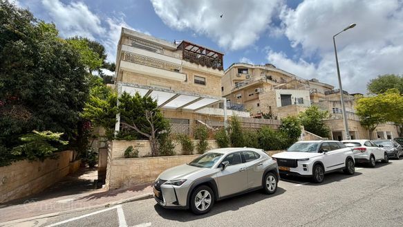 סחלב 23, חיפה