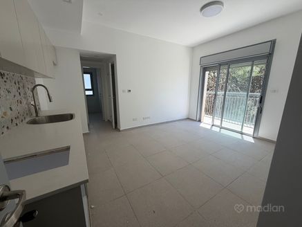 הקורא הדורות 6, ירושלים