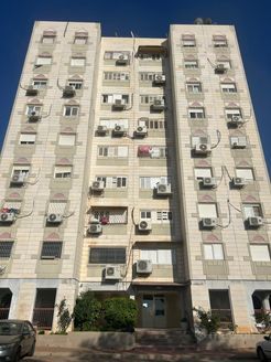 משה שרת 40, באר שבע