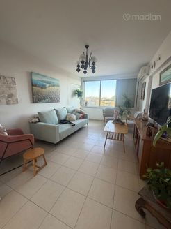 יוסף ספיר 5, חדרה