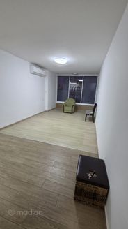 הנביאים 3, בת ים
