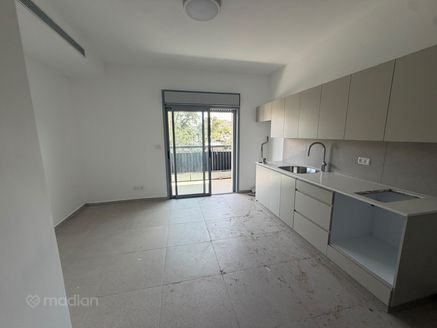 הקורא הדורות 6, ירושלים