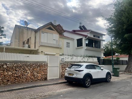 נוה עובד 47, הרצליה