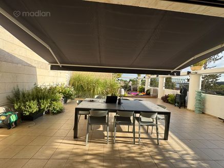 זאב רכטר 8, תל אביב יפו