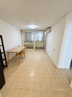 הרב רובינשטיין 41, תל אביב יפו