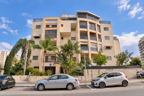 סנפיר 5, תל אביב יפו