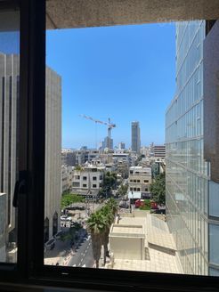 אחד העם 24, תל אביב יפו