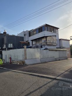 רמב"ם 20, טירת הכרמל