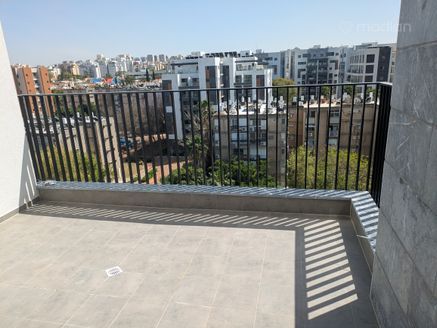 קפלן 41, פתח תקווה