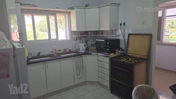 לוס אנג'לס 38, קרית אונו