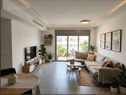 שושנת העמקים 1, קדימה צורן