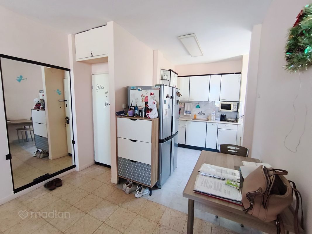 ששת הימים , שיכון ותיקים, בת ים