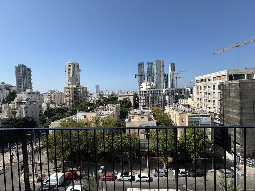 וייצמן 26, הצפון החדש סביבת כיכר המדינה, תל אביב יפו