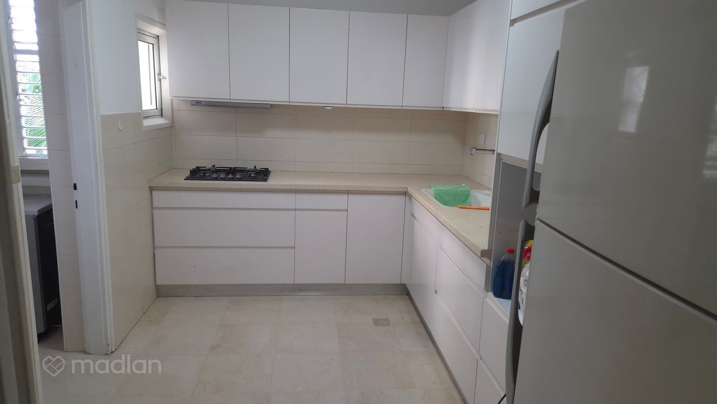 בלקינד 3, הצפון החדש סביבת כיכר המדינה, תל אביב יפו