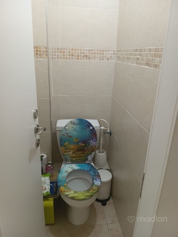 אברמוביץ 4, אברמוביץ, ראשון לציון