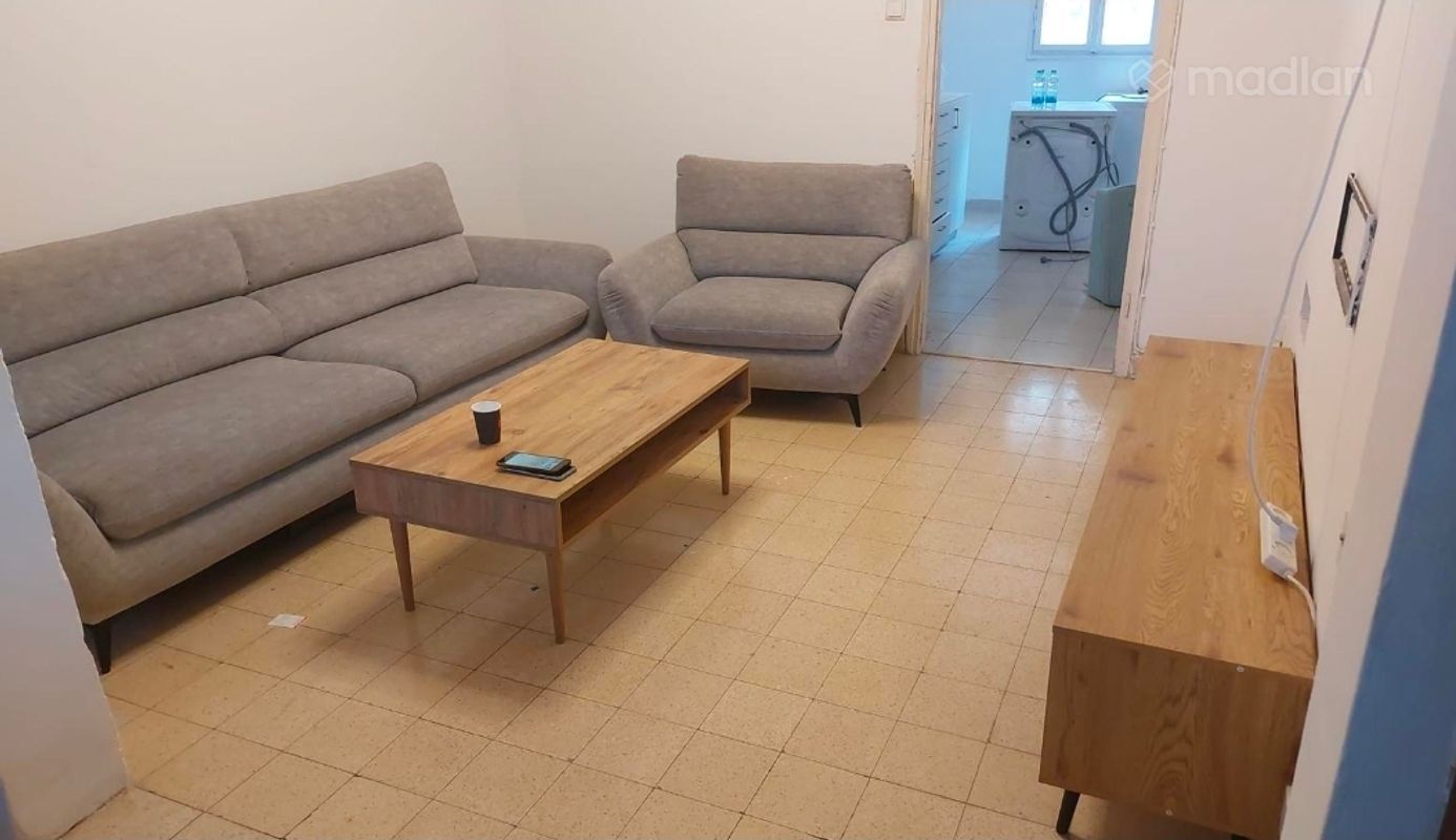 סמטת רודן 4, קרית שפרינצק, חיפה