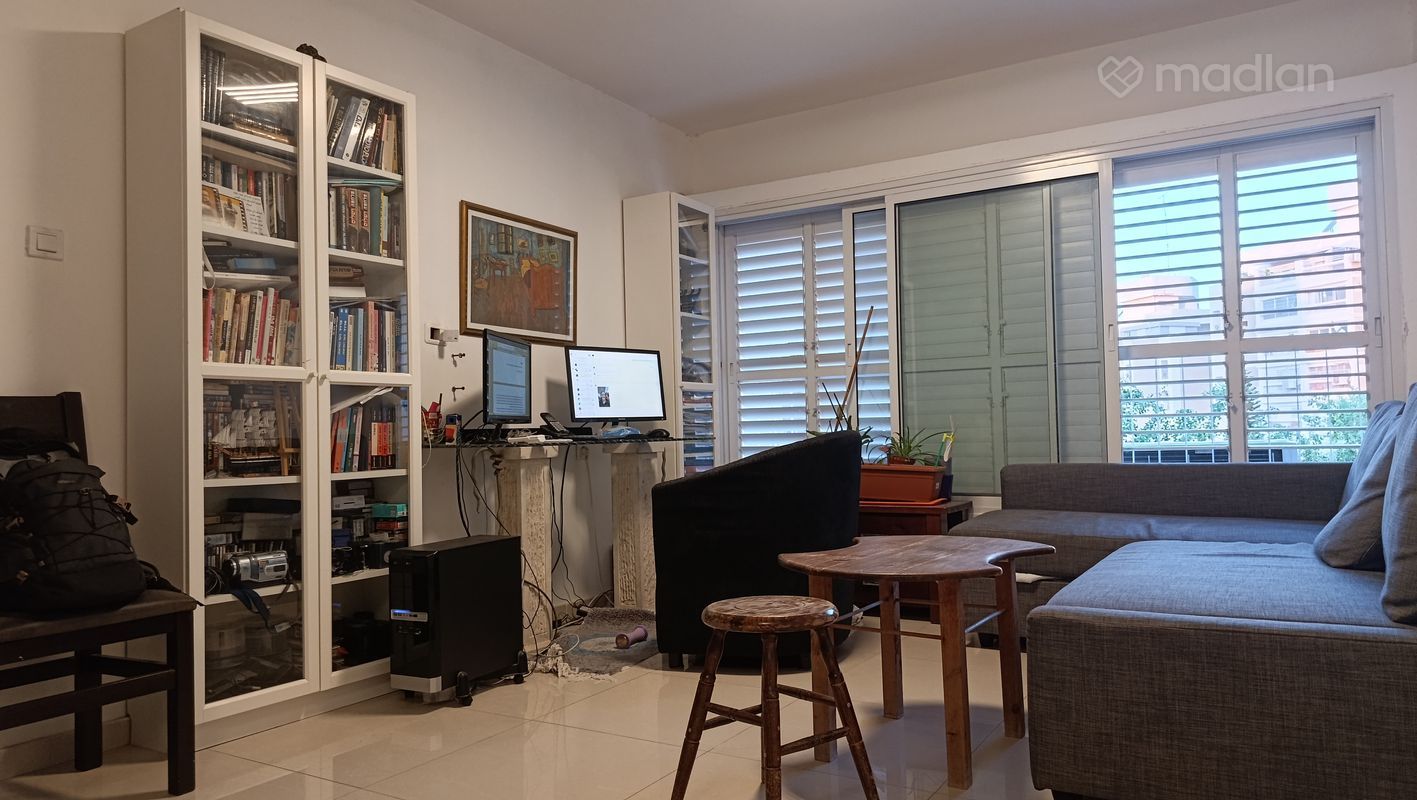רבינוביץ 6, קרית בן גוריון, חולון