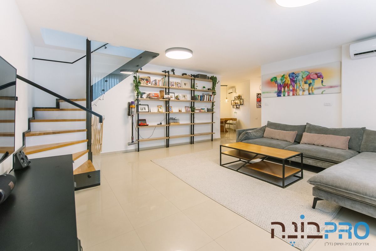 טשרניחובסקי , כצנלסון, ראשון לציון