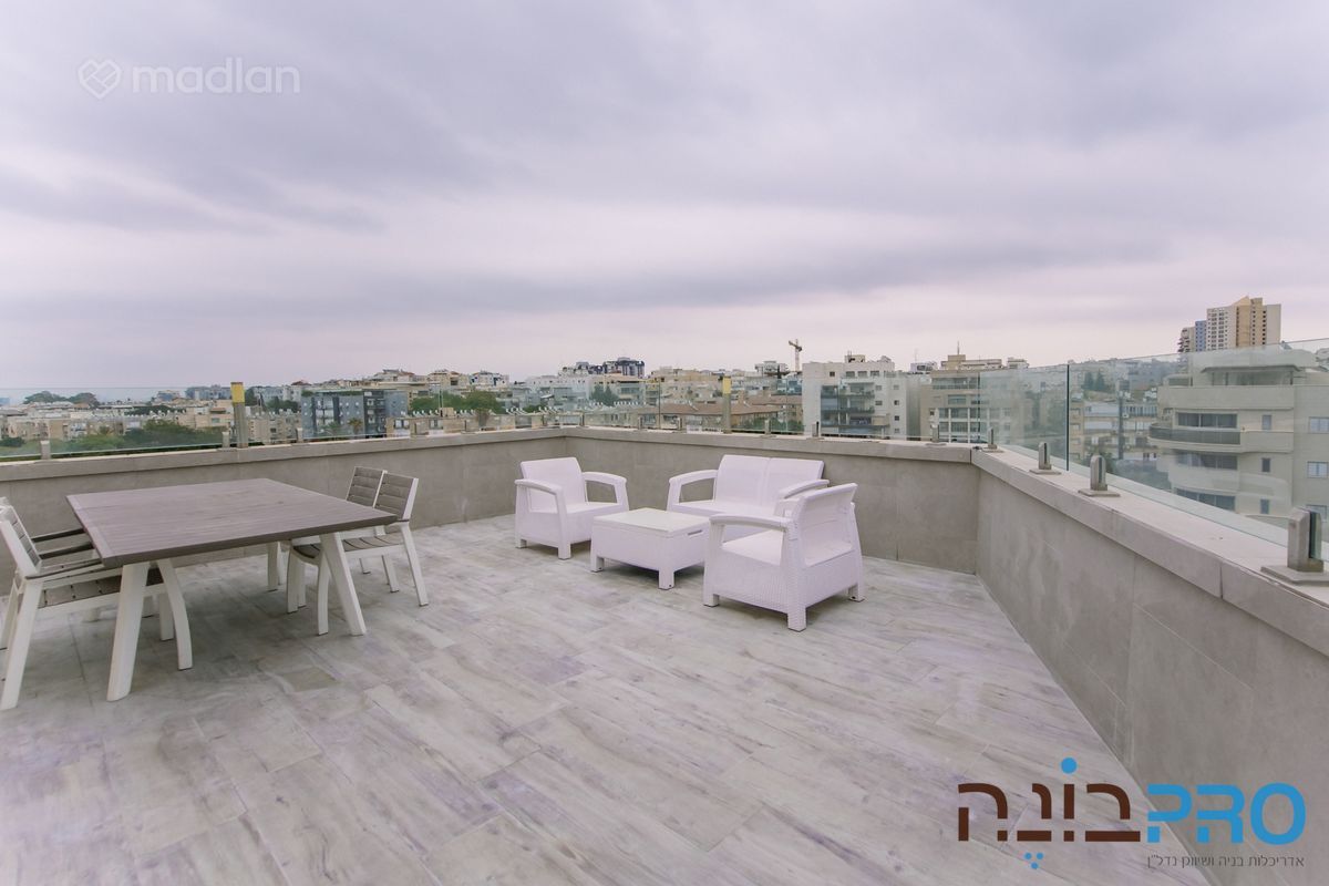 טשרניחובסקי , כצנלסון, ראשון לציון