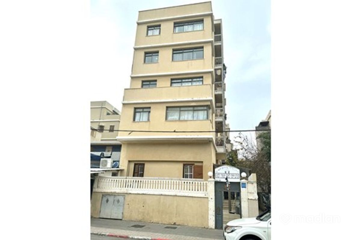 יפת 222, עג'מי, תל אביב יפו