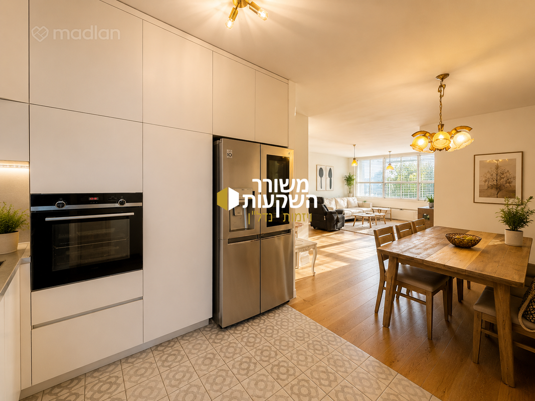 זלמן שניאור , הירוקה המרכזית, הרצליה