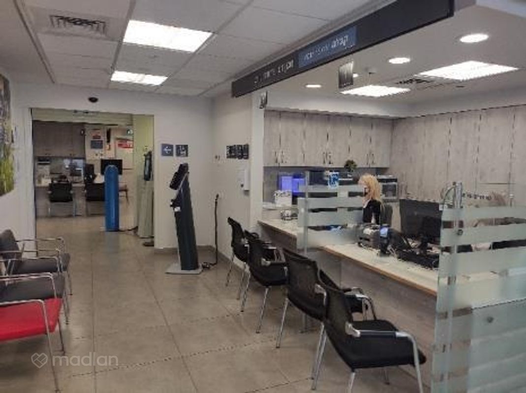 שדרות רגר 11, מרכז אזרחי, באר שבע
