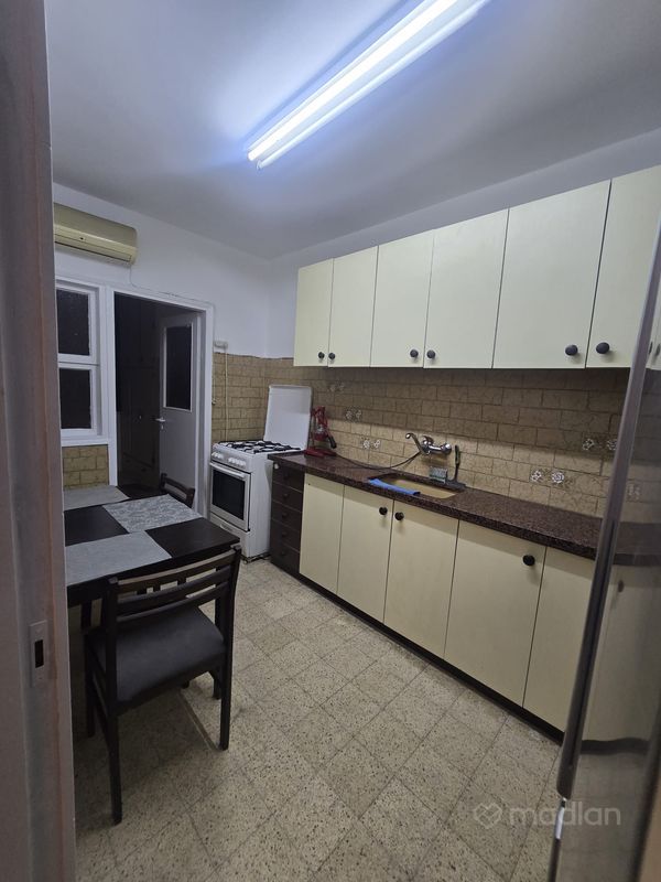רבי עקיבא 5, מרכז העיר, לוד