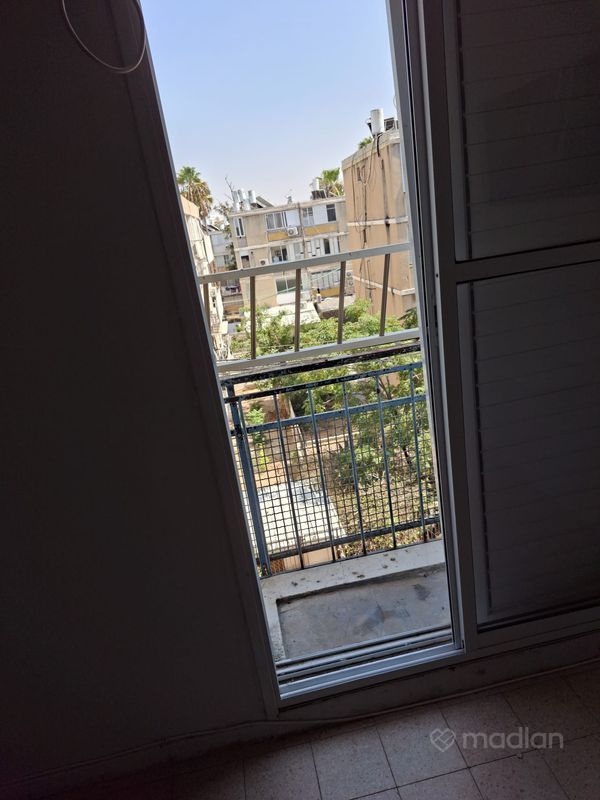 גיורא יוספטל 5, שקמים, אשקלון