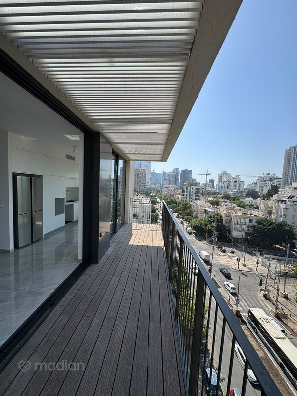 וייצמן 26, הצפון החדש סביבת כיכר המדינה, תל אביב יפו