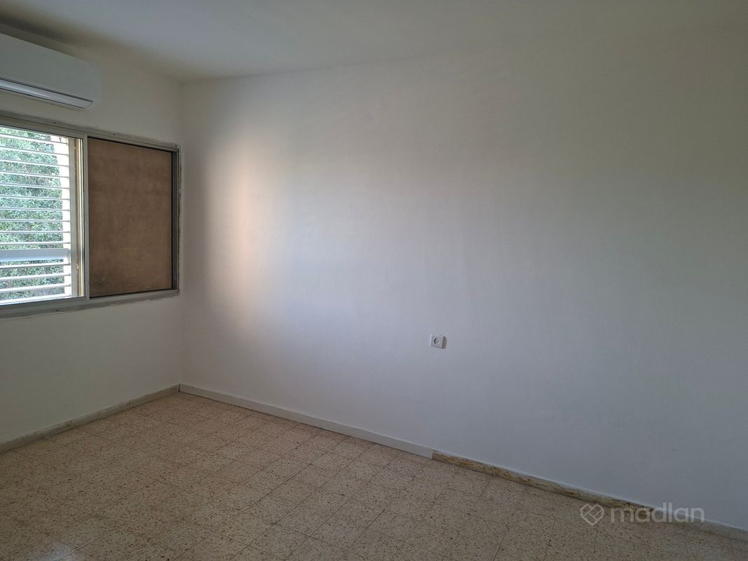 טבנקין 54, שכונה ה, באר שבע