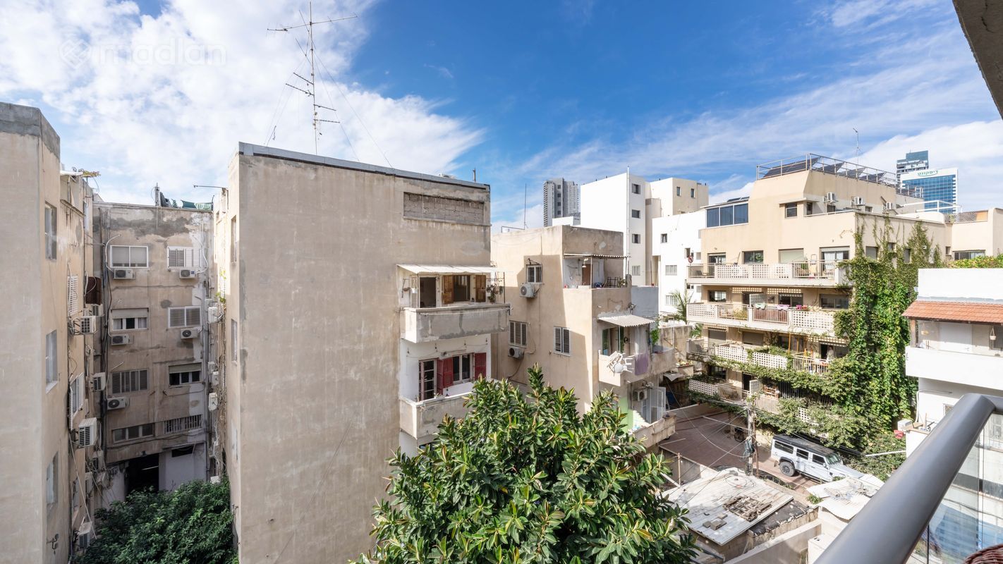 נחלת בנימין 132, פלורנטין, תל אביב יפו