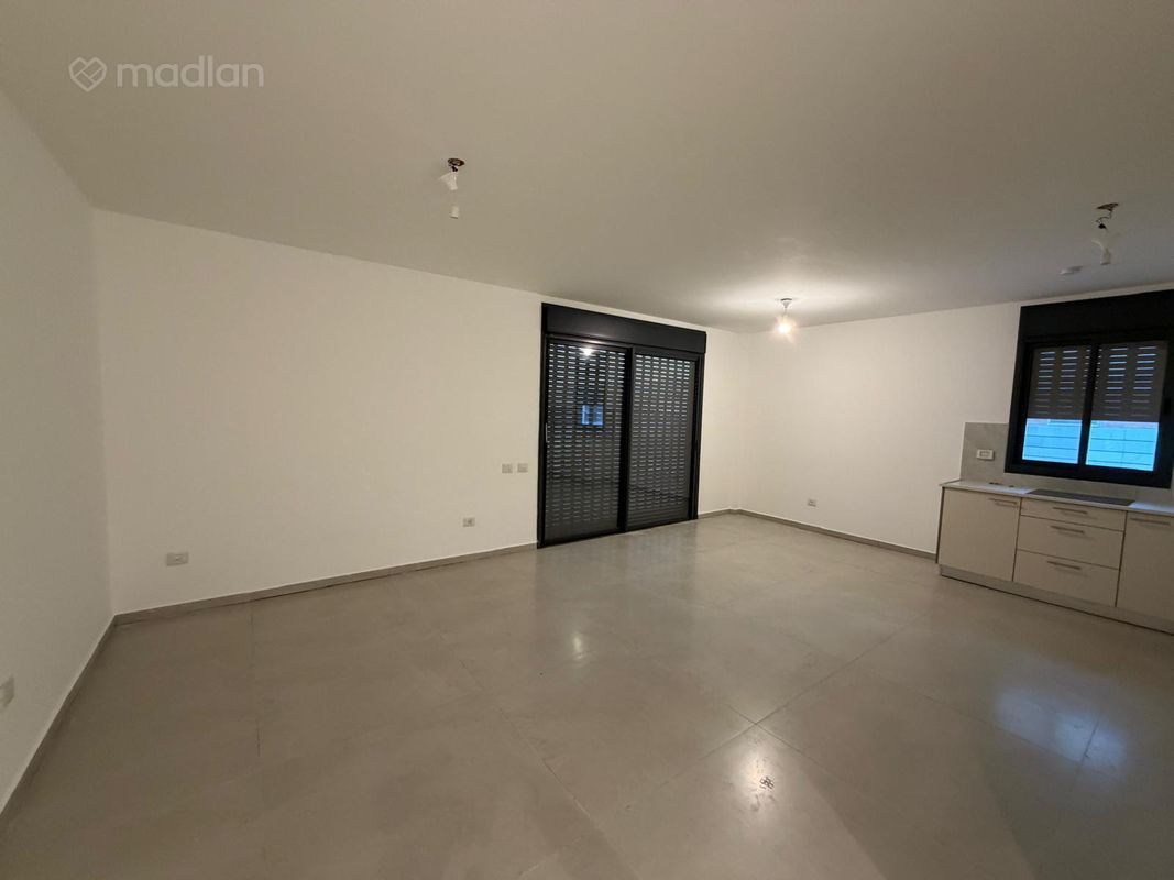 יהדות איטליה 1, מבוא יורם, נתיבות