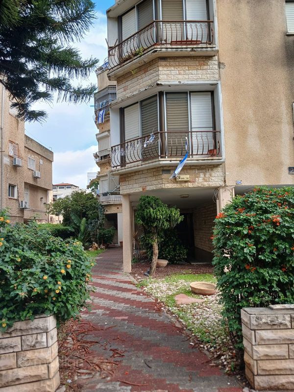 שדרות גושן 24, מוצקין הותיקה, קרית מוצקין